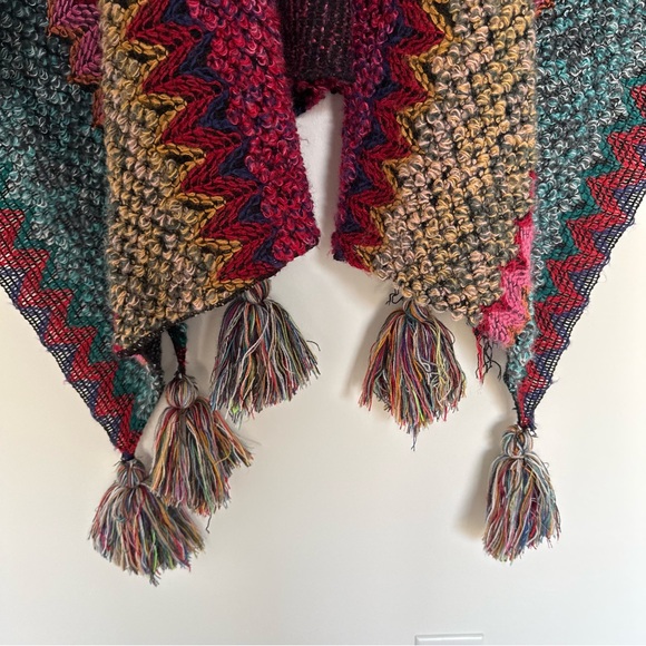 Saachi Multicolor Knit Poncho with Tassels - Picture 4 of 7